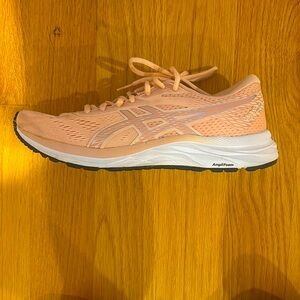 ASICS Gel Excite 10